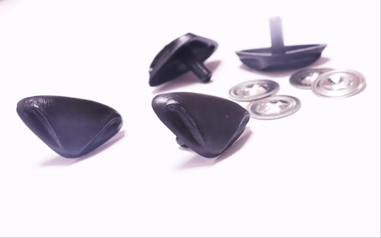 20x35mm Black Triangular Safety Nose Straight Stem and Metal Washer for DIY amigurumi plush, 20PCs