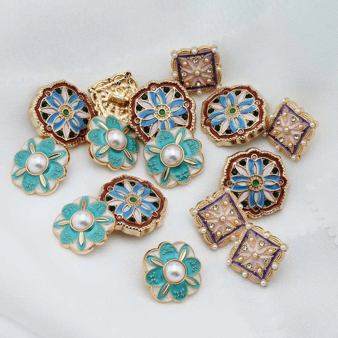 18mm 20mm 5PCs Enamel Metal Button Gold Plating with Colourful Pattern Shank Style