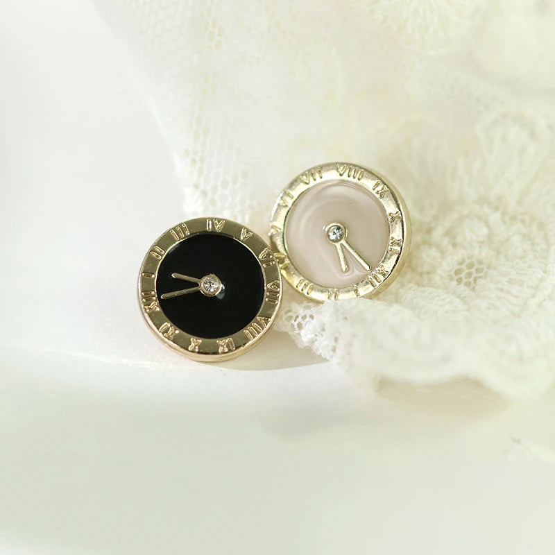 12mm 10PCs Metal Button Clock Pattern Shank Button in Black or White Colour - one size