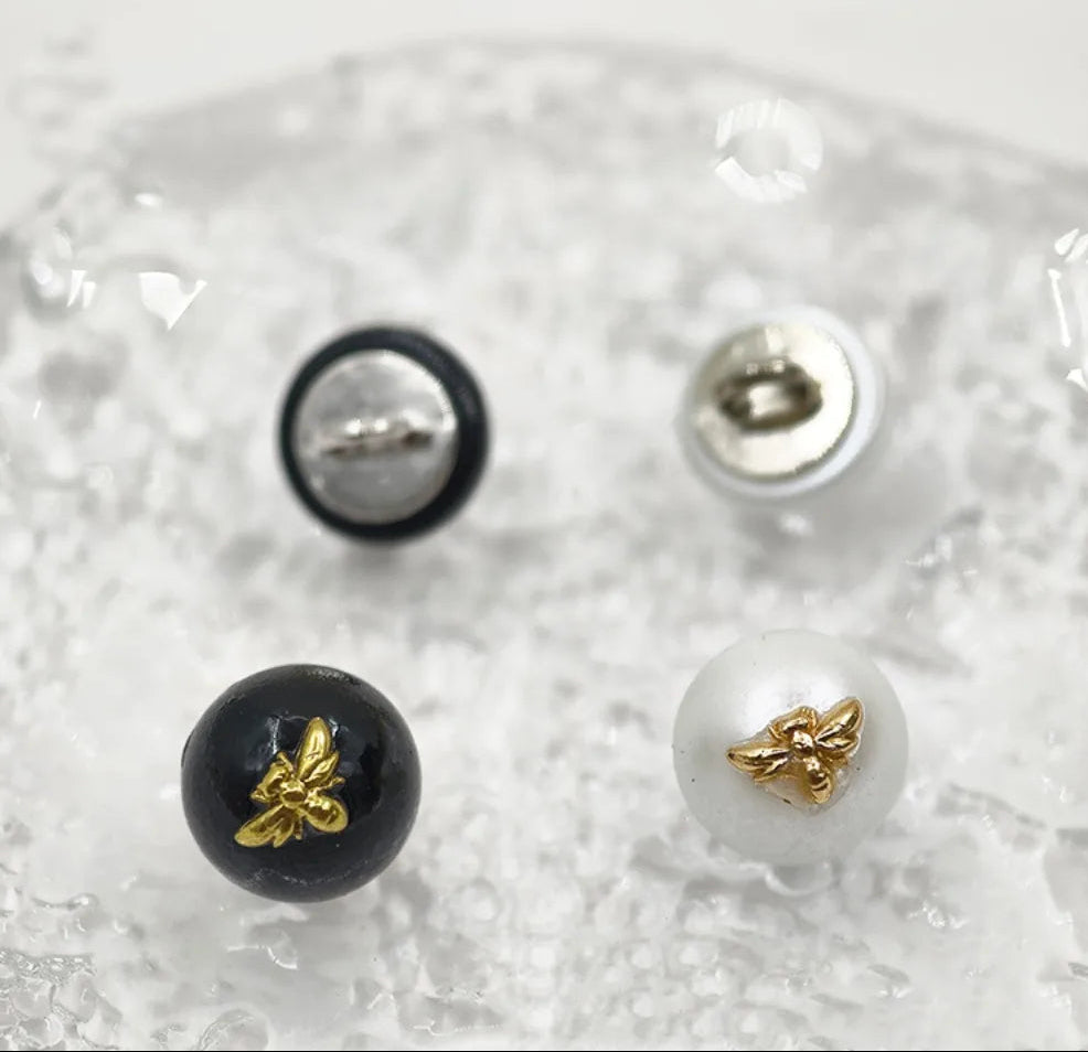 11mm 10PCs Bee Pattern Metal Shank Pearl Style Button in Pearl White and Black Colour option for DIY clothing overcoat jacket blazer coat