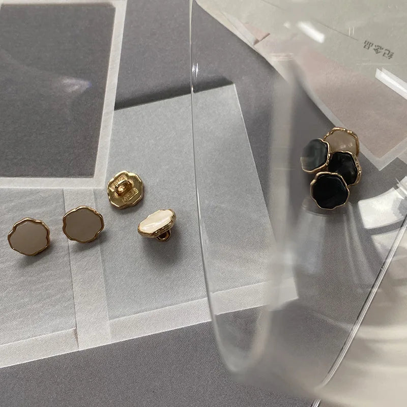 10mm 10PCs White Black Small Metal Shank Button in Cloud Shape