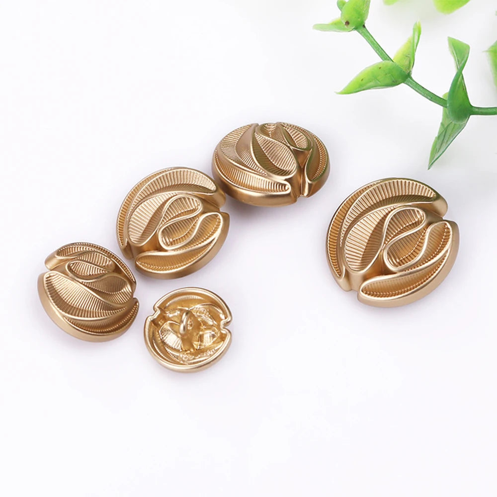 18mm 23mm 10PCs Irregular Style Gold Metal Button in Flower Design Shank Style Button