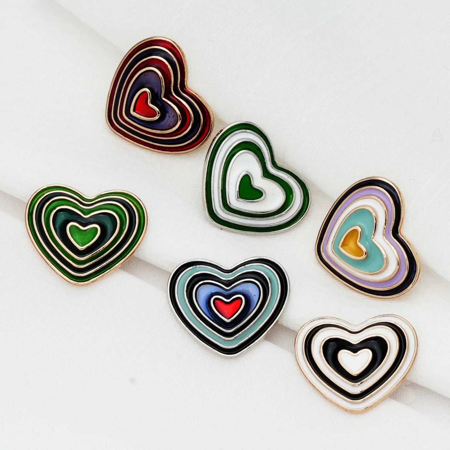 5PCs 18mm/23mm Heart Shape Metal Button in Assorted Colours Shank Style for DIY clothing sewing overcoat blazer jacket cardigan