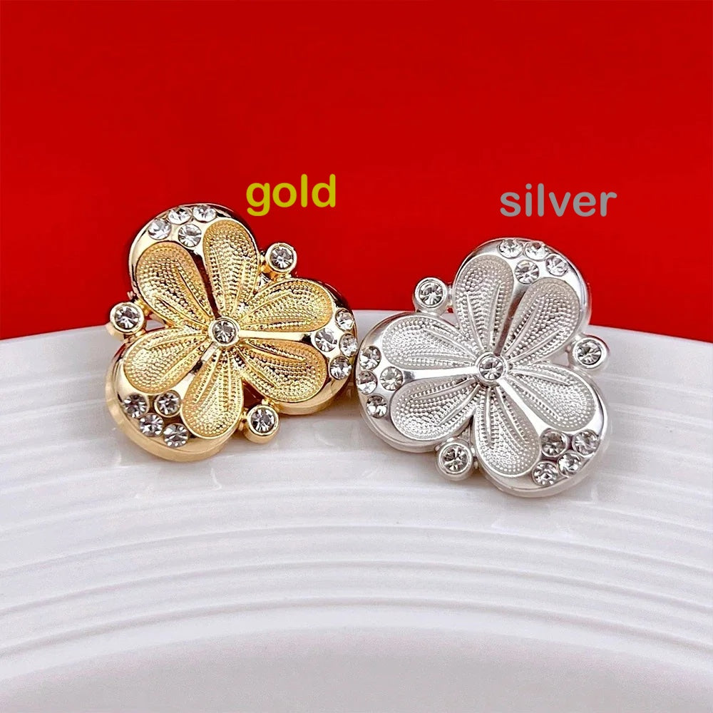 18mm 23mm 10PCs Flower Style Metal Shank Rhinestone Button in Gold or Silver Style