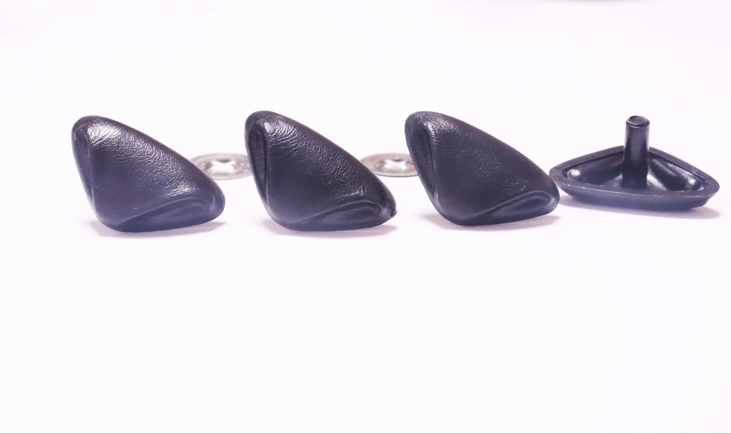 20x35mm Black Triangular Safety Nose Straight Stem and Metal Washer for DIY amigurumi plush, 20PCs