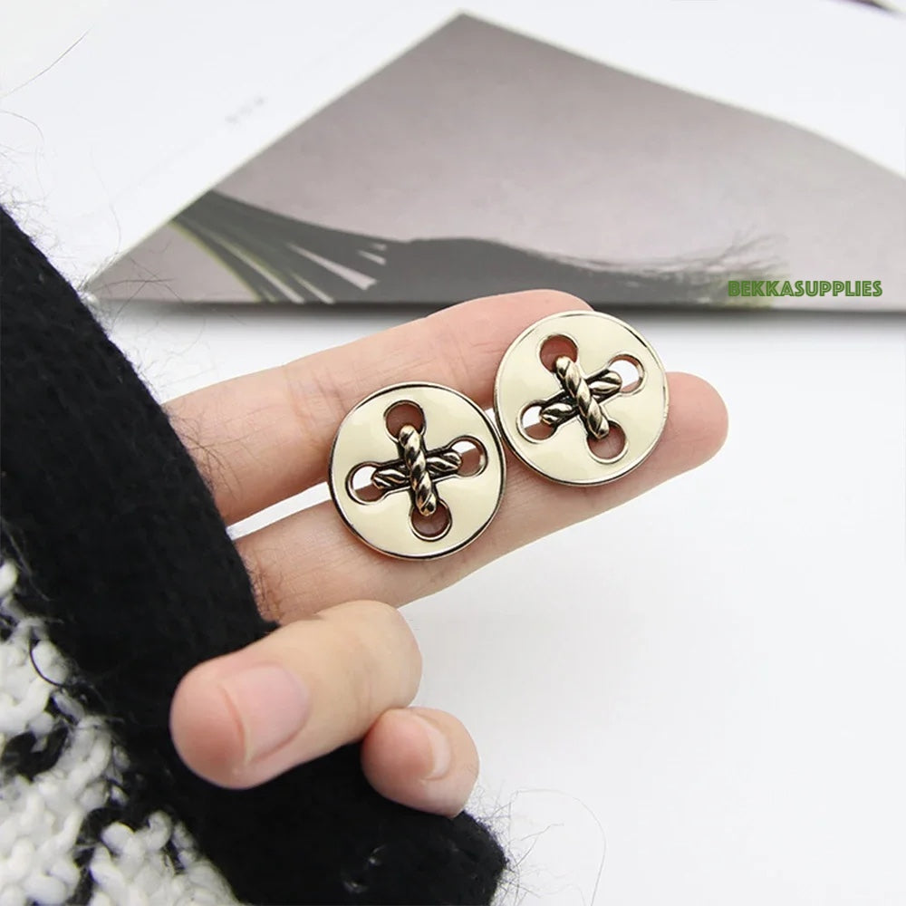 18mm 25mm 10PCs Round Metal Fashion Shank Button with Hollow Cross Design in Black Gold/Cream Gold