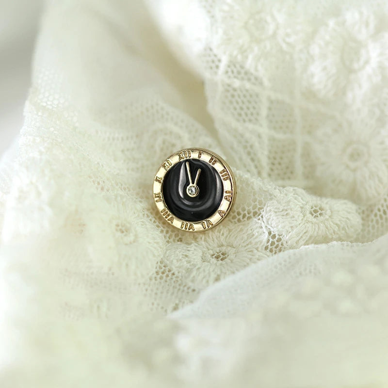 12mm 10PCs Metal Button Clock Pattern Shank Button in Black or White Colour - one size