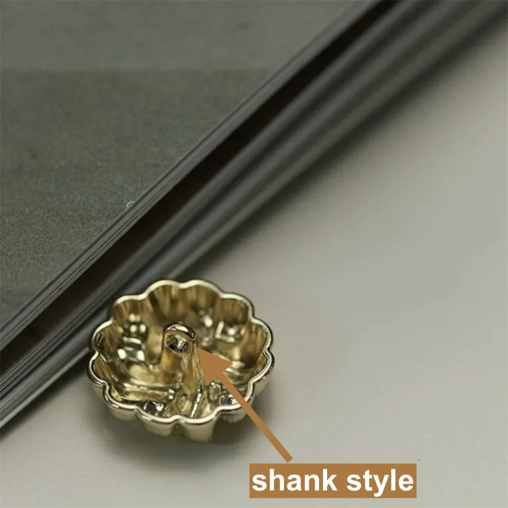 10PCs 18mm 23mm Gold Knots Silver Knots Metal Button in Shank Style