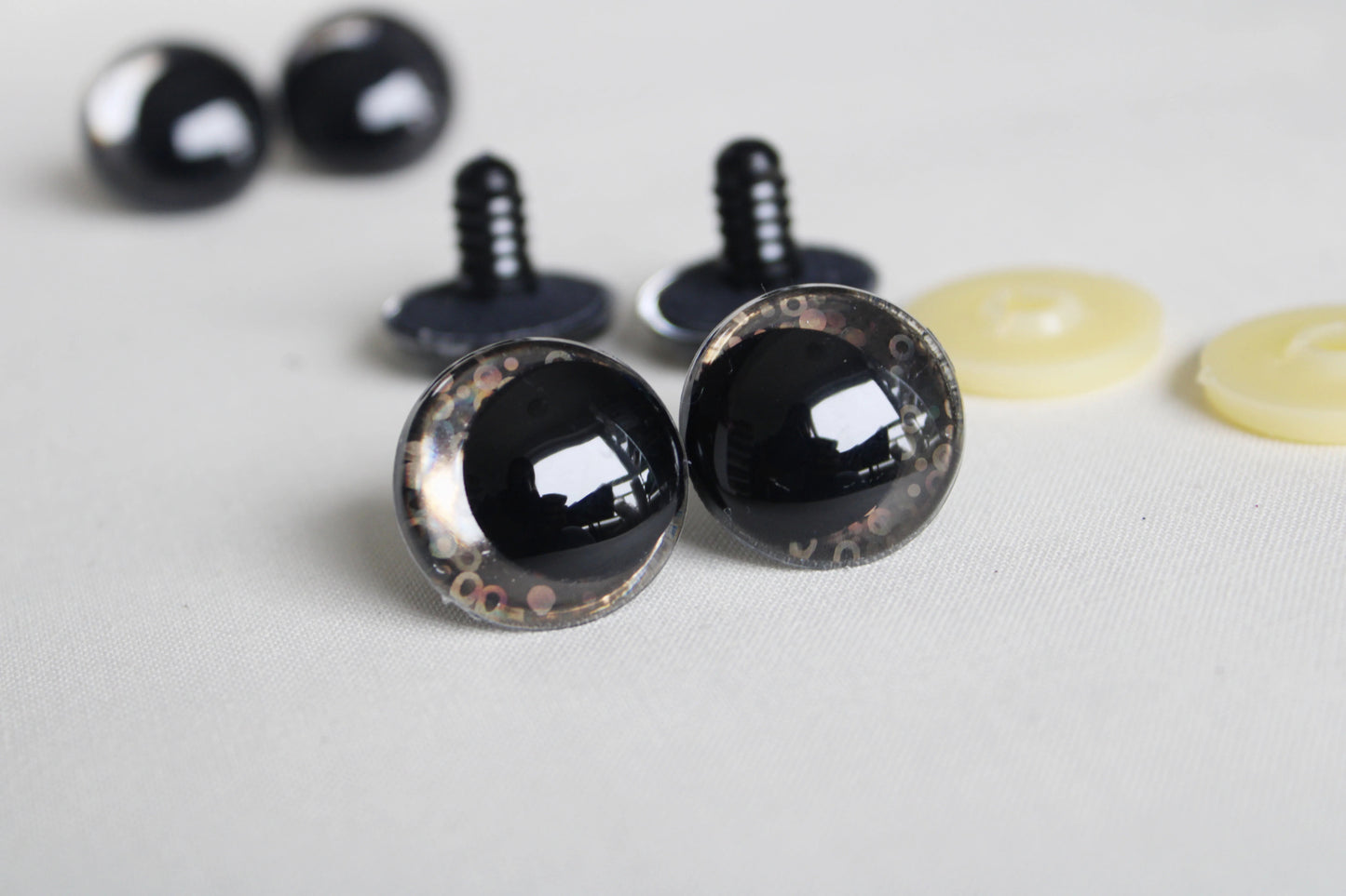 10Pairs Size 12mm 14mm 16mm 18mm 20mm 23mm 28mm Cartoon Round Glitter Plush Funny Style Safety Eyes and washer #DIY amigurumi plush stuffed making