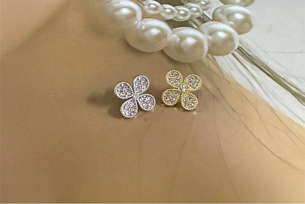 10PCs 12mm 17mm 22mm Rhinestone Metal Shank Button in Gold and Silver Style Clover Leaf