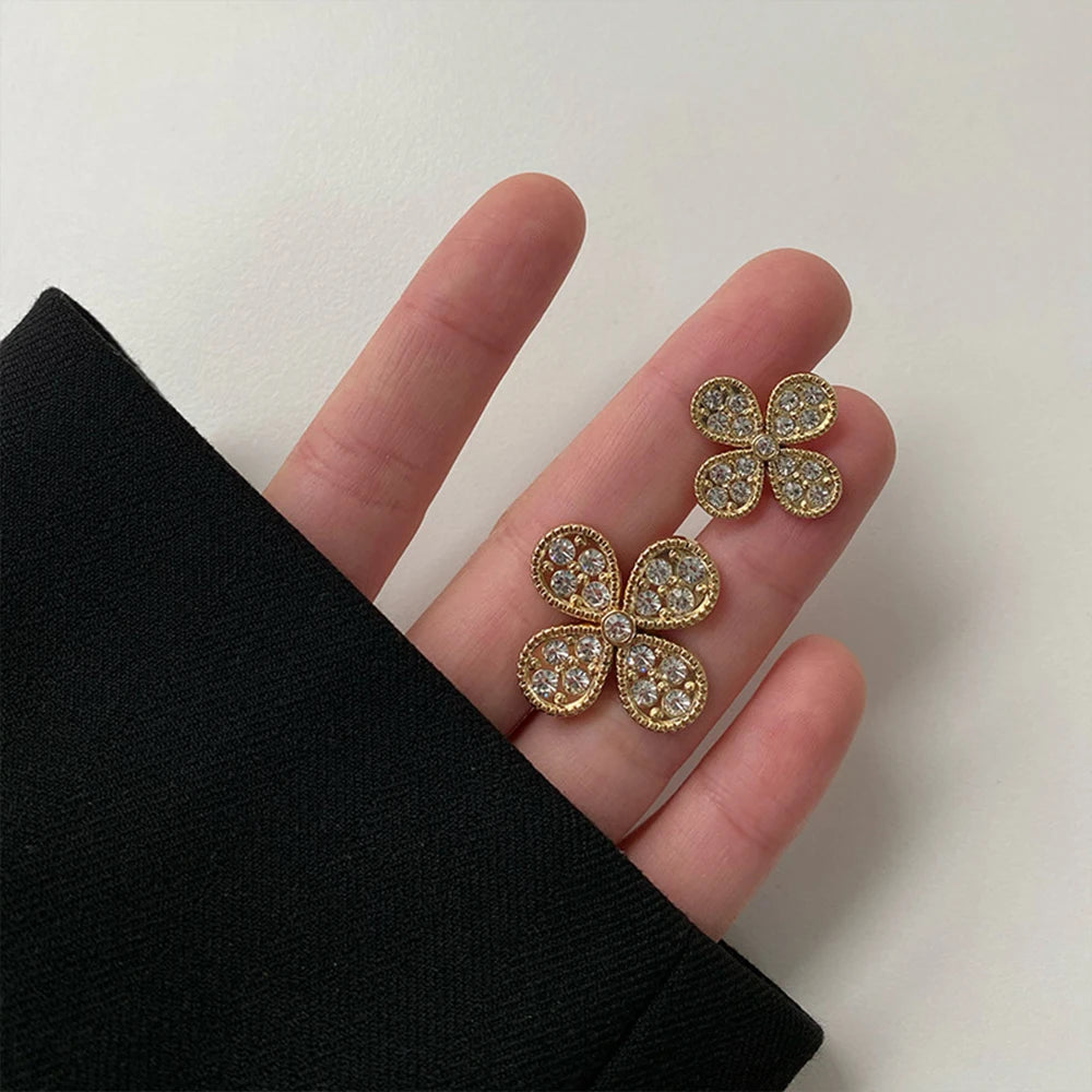 10PCs 12mm 17mm 22mm Rhinestone Metal Shank Button in Gold and Silver Style Clover Leaf