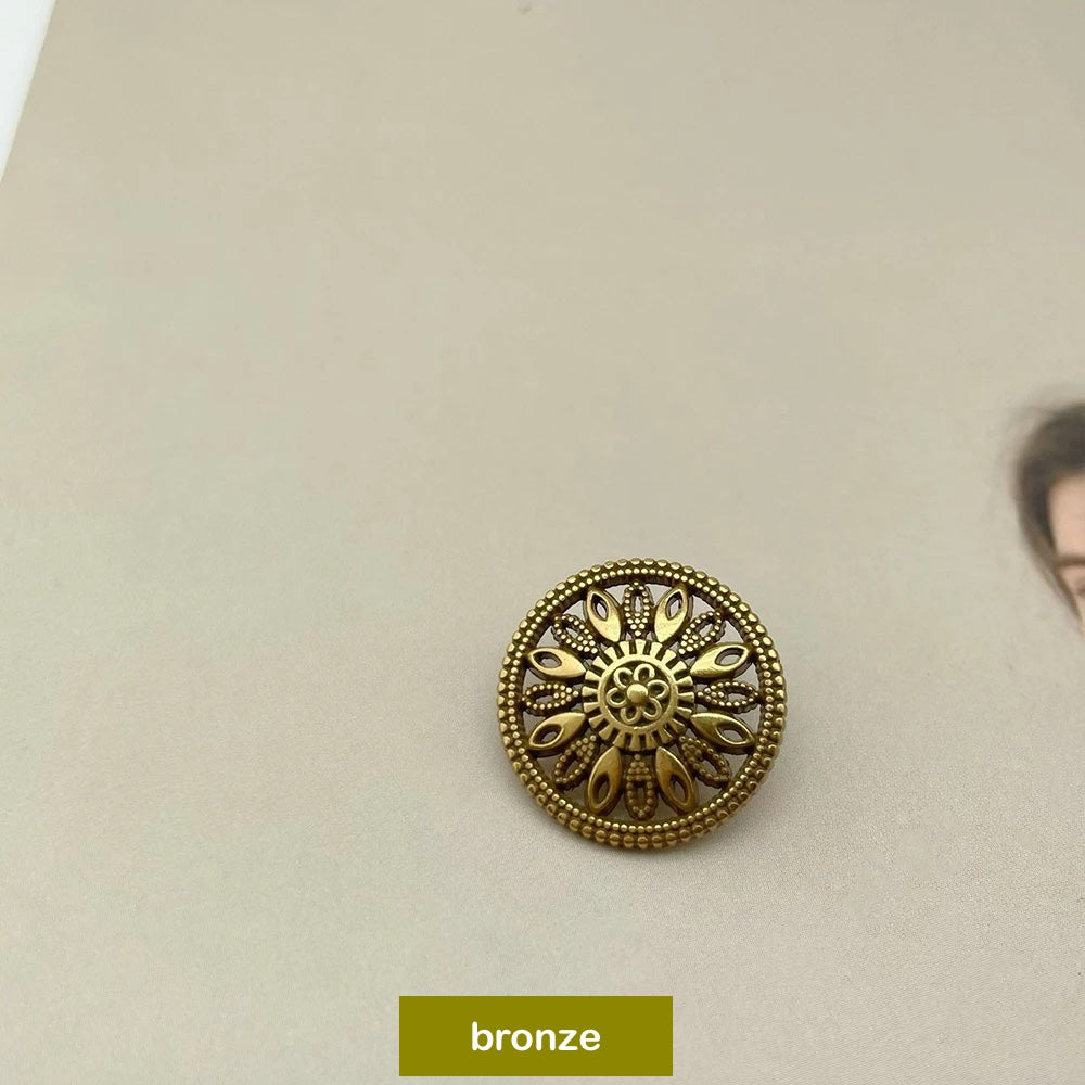 10PCs 18mm 25mm Round Metal Button Shank Type in Bronze or Silver Design with Hollow Floral Pattern