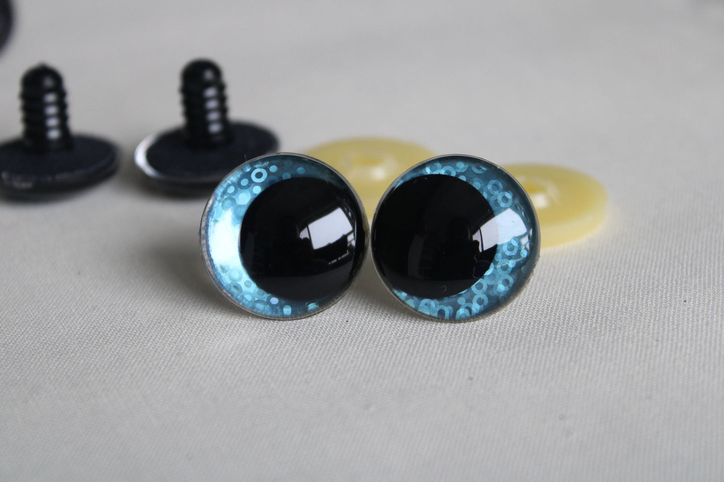 10Pairs Size 12mm 14mm 16mm 18mm 20mm 23mm 28mm Cartoon Round Glitter Plush Funny Style Safety Eyes and washer #DIY amigurumi plush stuffed making