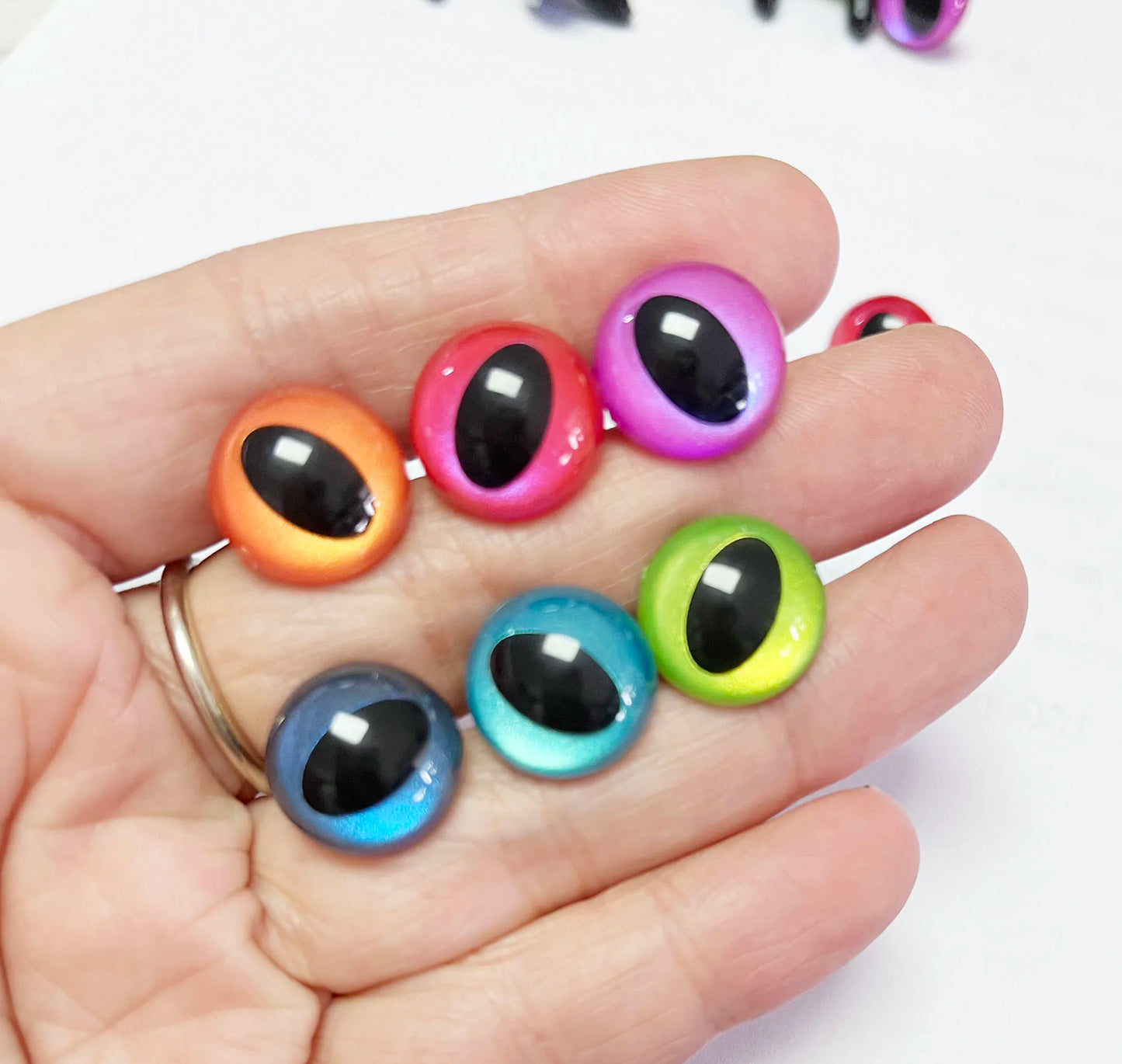 60PCs Size 7.5/9/10.5/12/13.5/15/16.5/18/21/24mm Colour Cat Safety Eyes with Painted Eyes with smooth stem & metal washer #amigurumi plush making