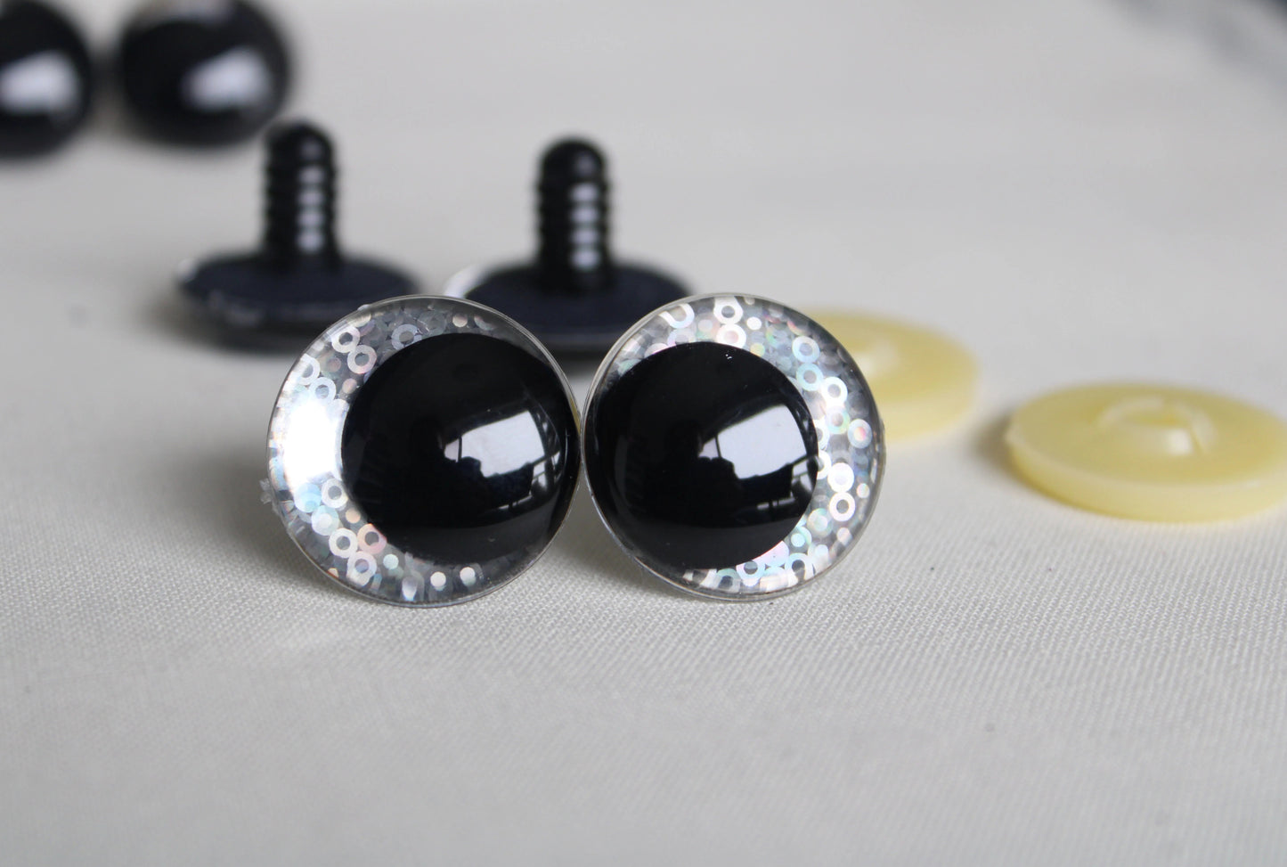 10Pairs Size 12mm 14mm 16mm 18mm 20mm 23mm 28mm Cartoon Round Glitter Plush Funny Style Safety Eyes and washer #DIY amigurumi plush stuffed making