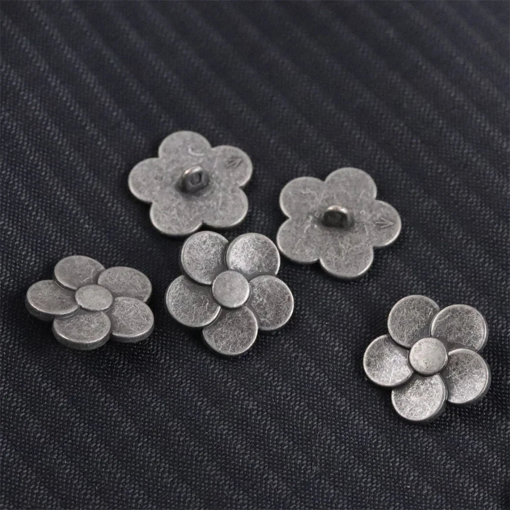 10PCs 11.5mm / 20mm Bronze and Silver Flower Shank Metal Button 2 sizes option