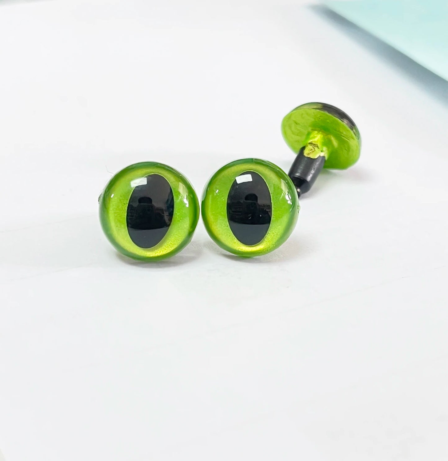 60PCs Size 7.5/9/10.5/12/13.5/15/16.5/18/21/24mm Colour Cat Safety Eyes with Painted Eyes with smooth stem & metal washer #amigurumi plush making